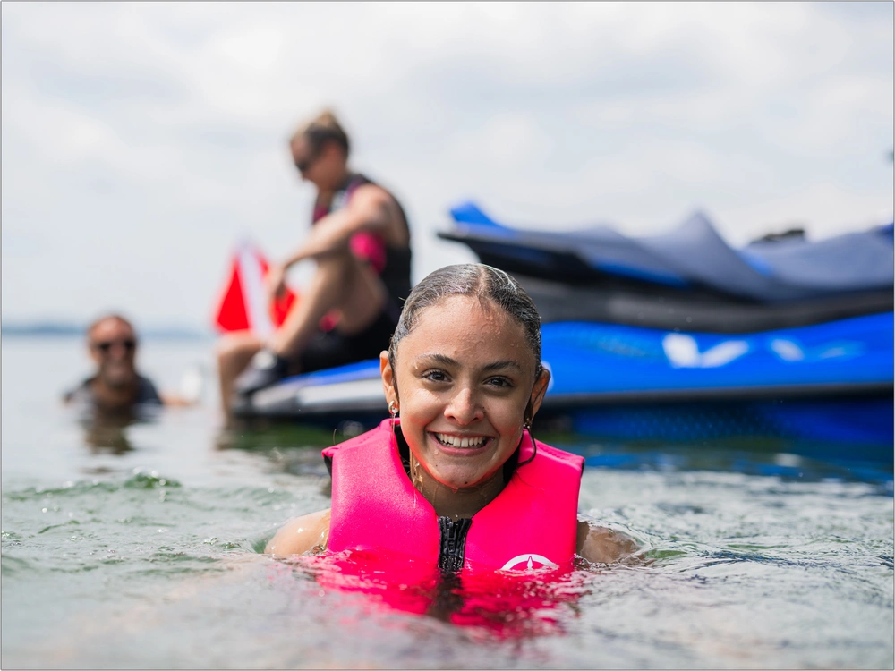 2026 Yamaha Vx Limited alt