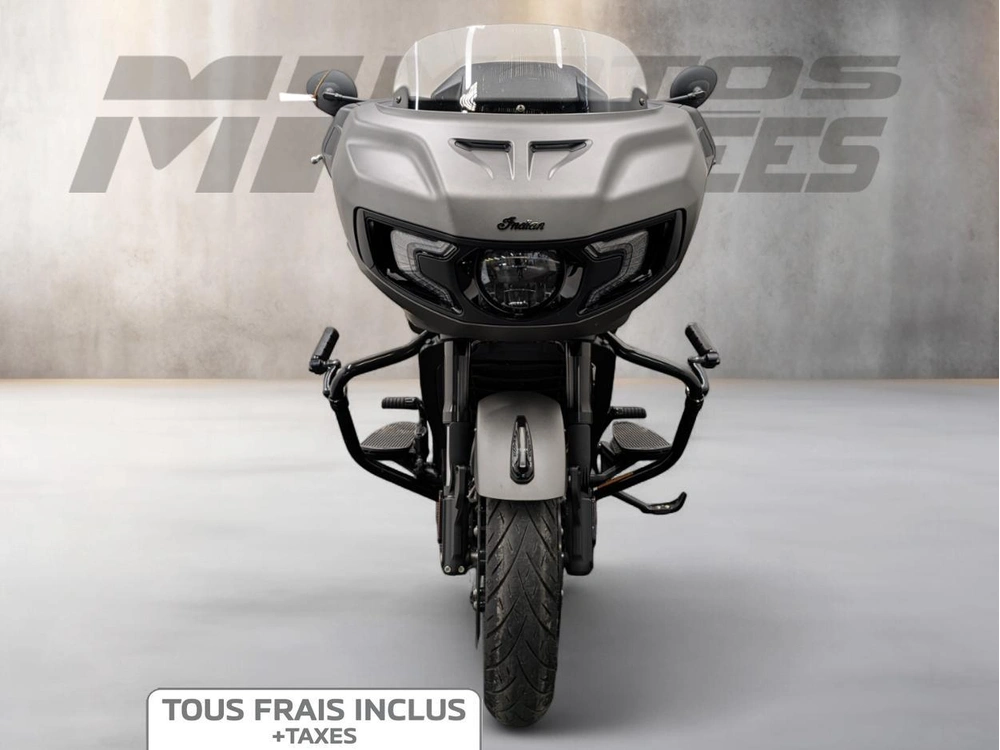 2023 Indian Motorcycles Challenger Dark Horse alt