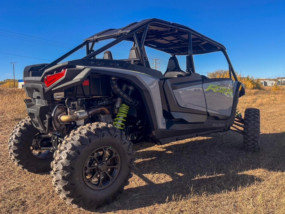 2025 Polaris Rzr Xp 4 1000 Ultimate alt