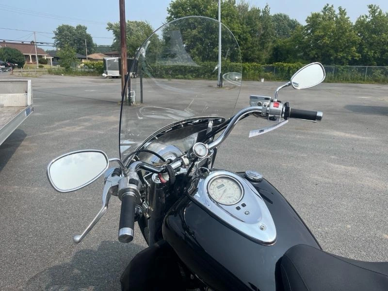 Suzuki Boulevard C50se 2004 alt