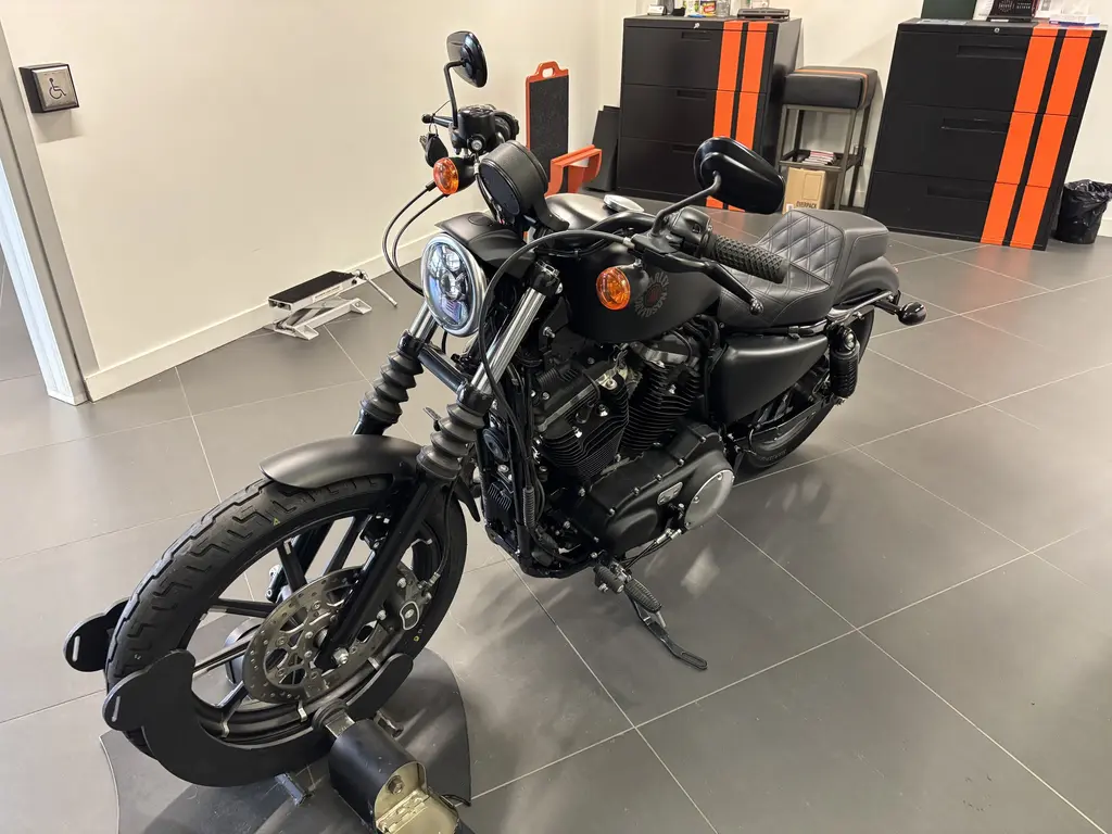 Harley-Davidson Sportster 883 IronXL883N 2020