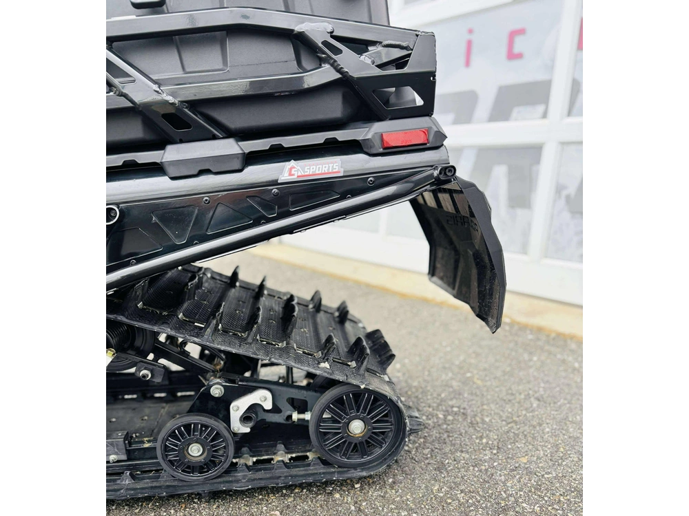 Polaris Titan Adventure 800 155 S23fje8ps 2023 alt