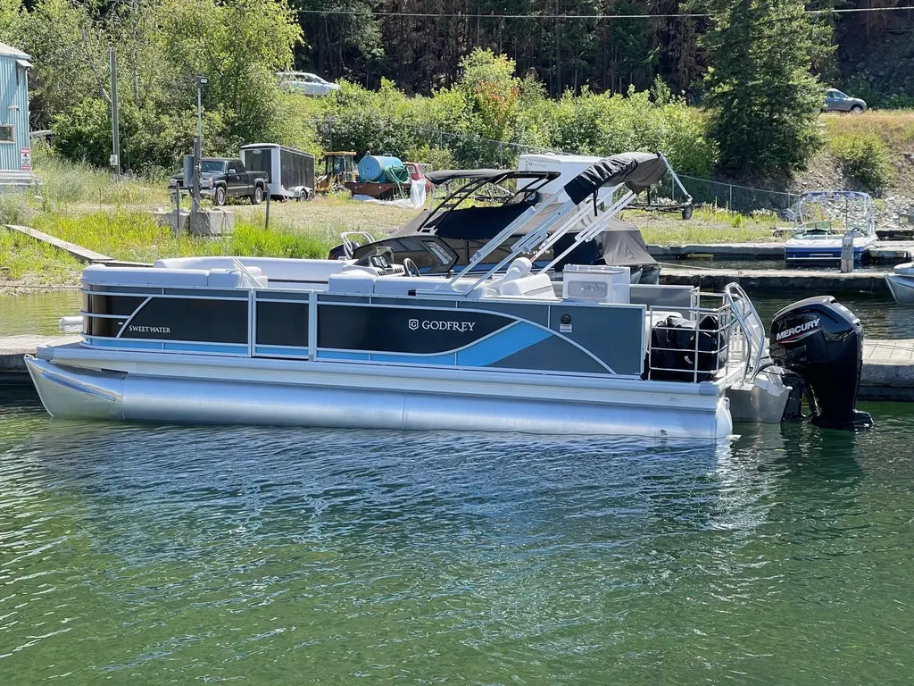 2024 Godfrey Marine SW2286SFL
