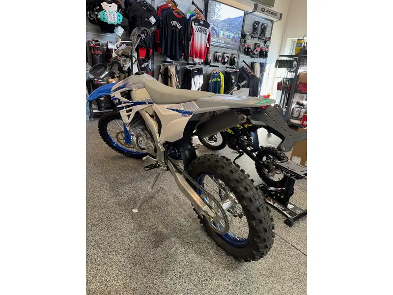2024 TM Racing 250 EN ES Fi 2T