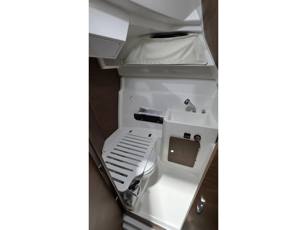 Jeanneau Nc 795 S2 2023 alt