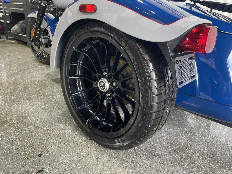 2023 Harley-Davidson FREEWHEELER ABS 114 **MODELE TRIKE RECHERCHÉ!**