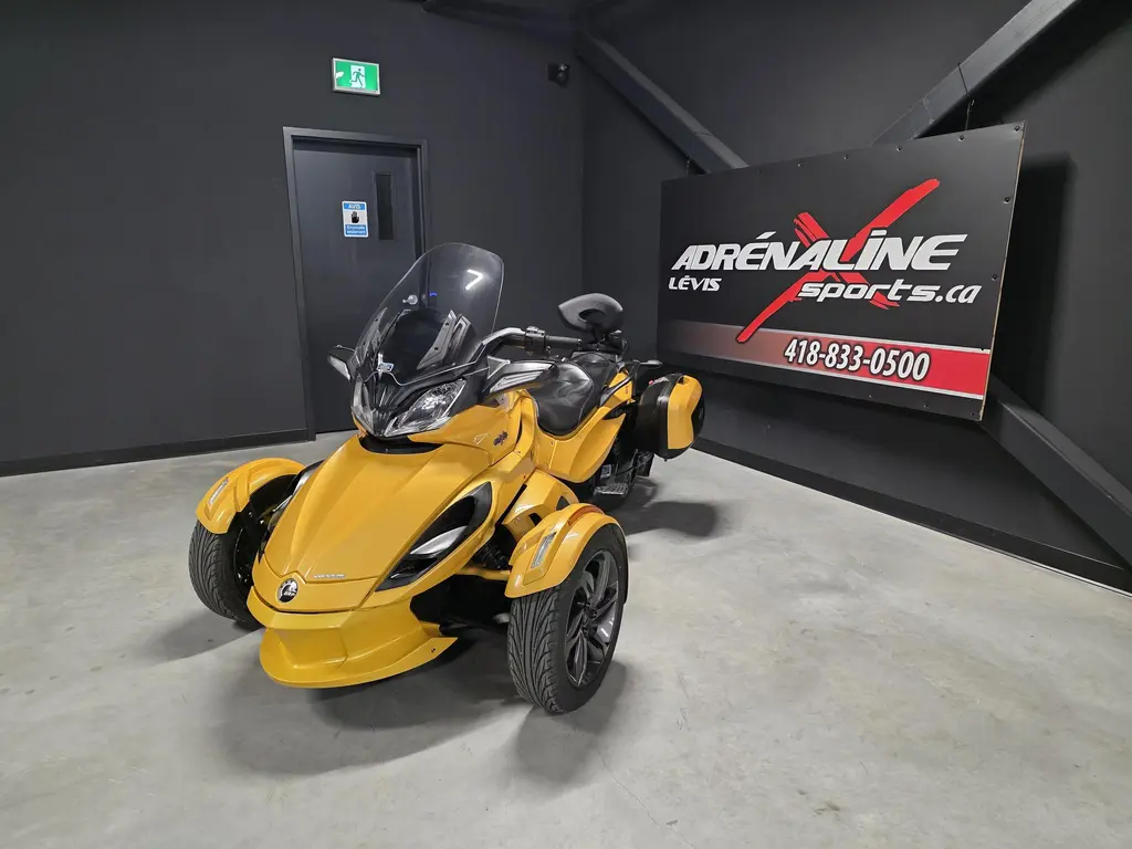 2013 Can-Am SPYDER ST-S 991 SE5