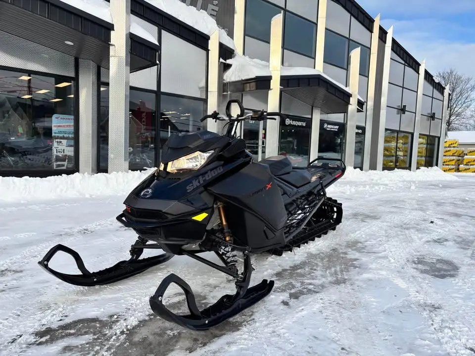 Ski-Doo SUMMIT X 165 850 2.5 SHOT 2021
