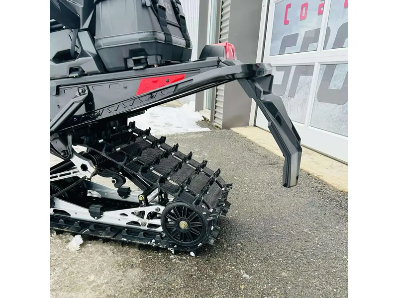 2025 Polaris PROSTAR S4 INDY ADVENTURE 137 S25TDE9FS