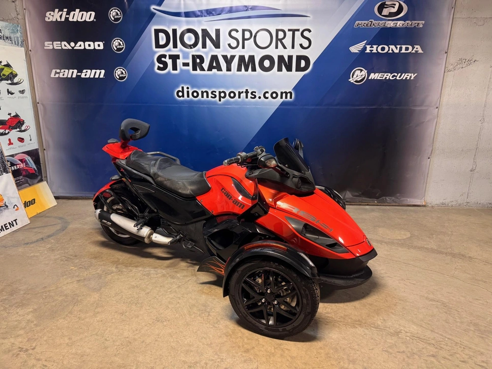 Can-am Spyder Rs Se5 2009 alt