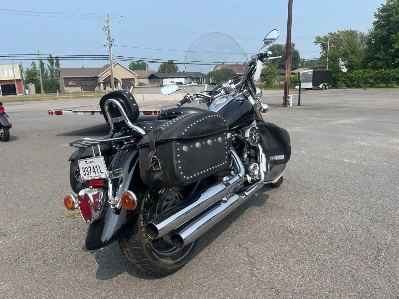 Suzuki Boulevard C50se 2004 alt