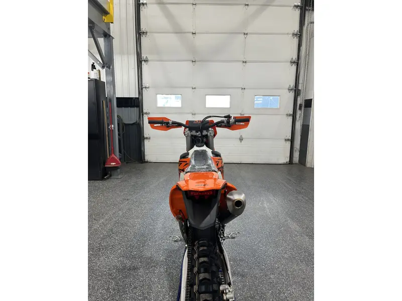 2026 KTM 300 XC-W thumbnail 4
