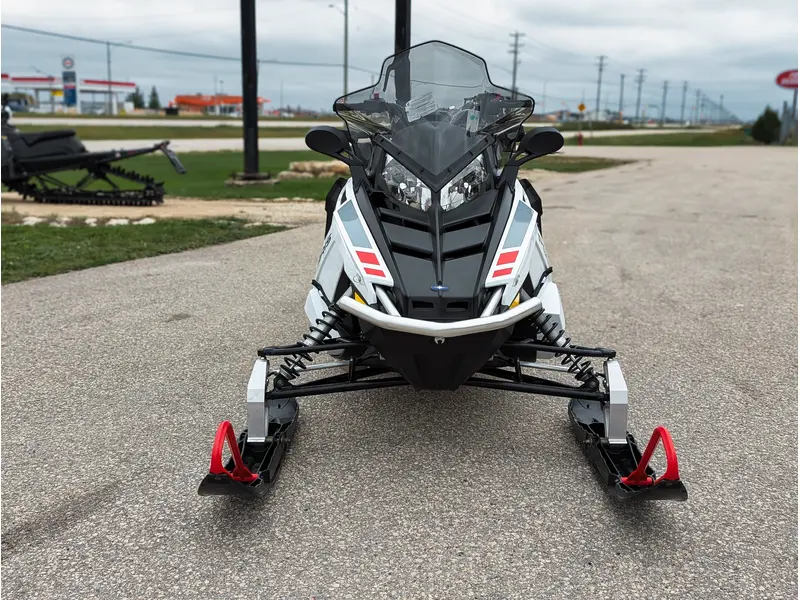 2025 Polaris 550 Voyageur Adventure // White Lightning
