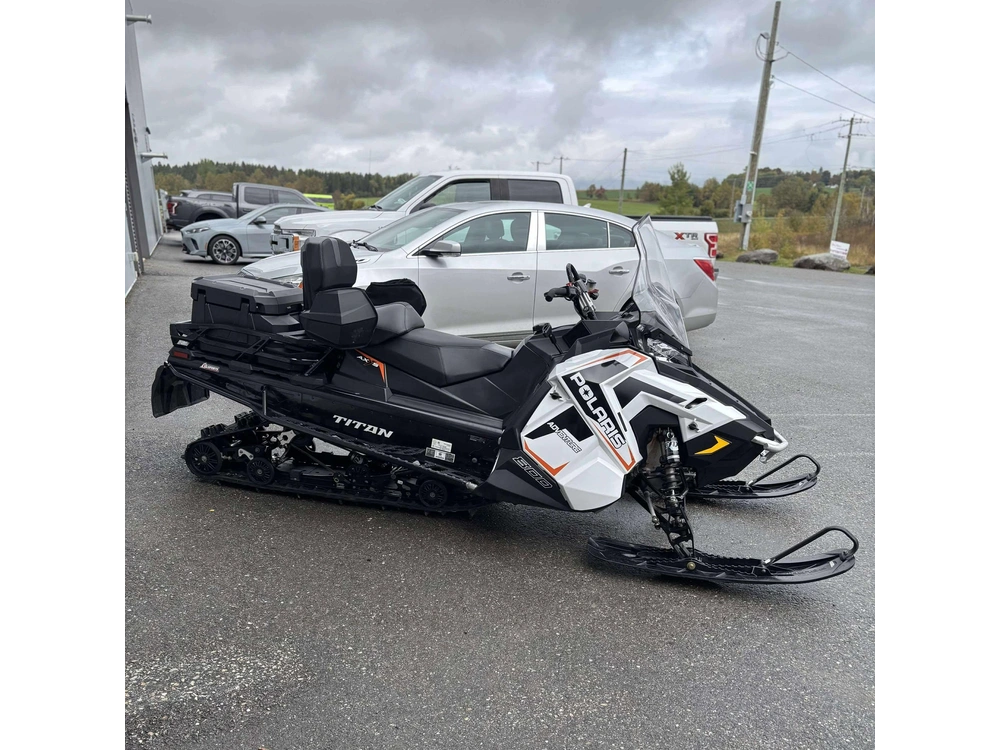Polaris Titan Adventure 800 155 S23fje8ps 2023 alt