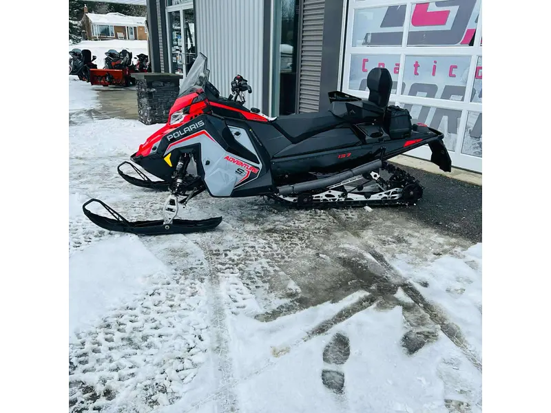 2025 Polaris PROSTAR S4 INDY ADVENTURE 137 S25TDE9FS