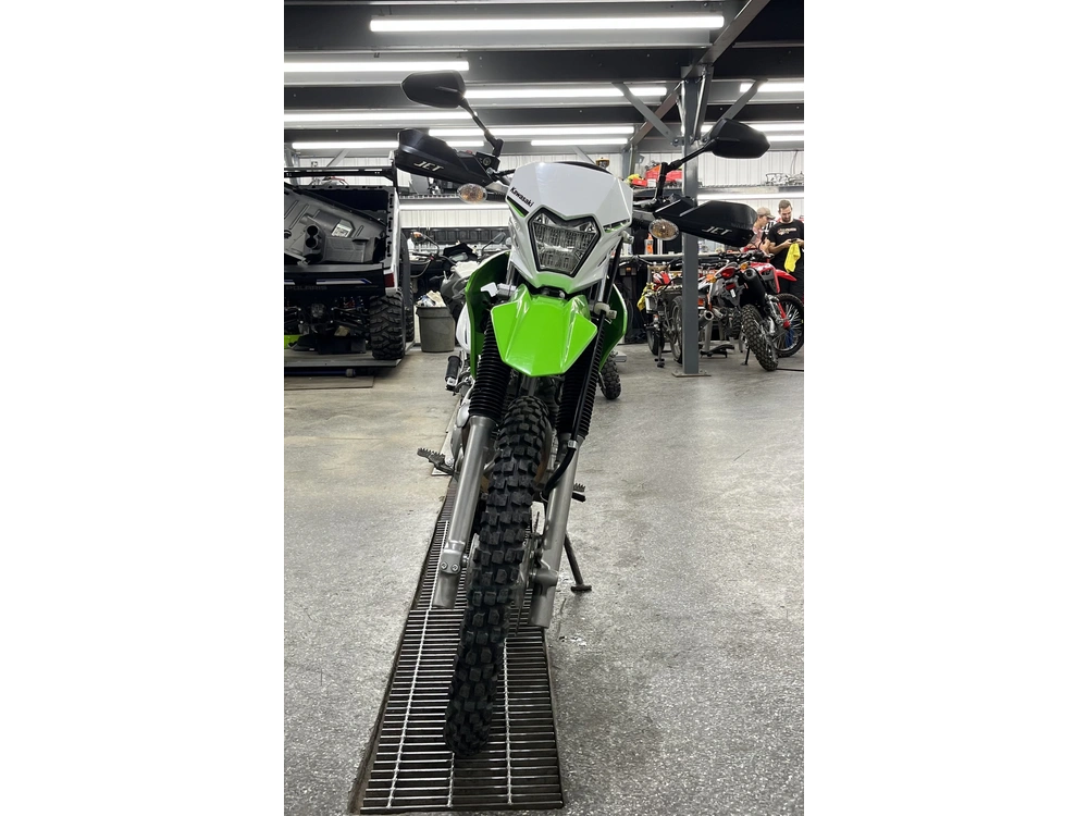 Kawasaki Klx230 2023 alt