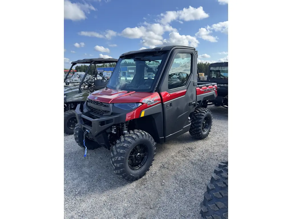 Polaris RANGER XP 1000 NORTHSTAR EDITION PREMIUM,SUNSET RED  2026