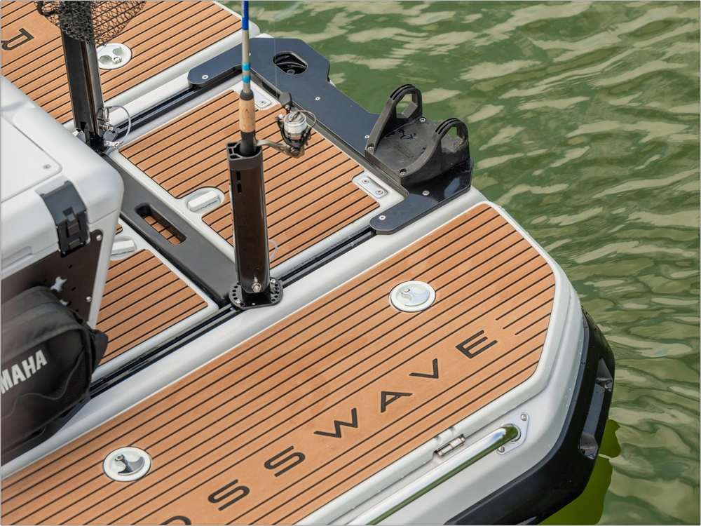 2026 Yamaha Crosswave alt