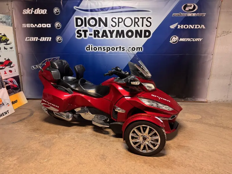 2015 Can-Am RT LIMITED SE6