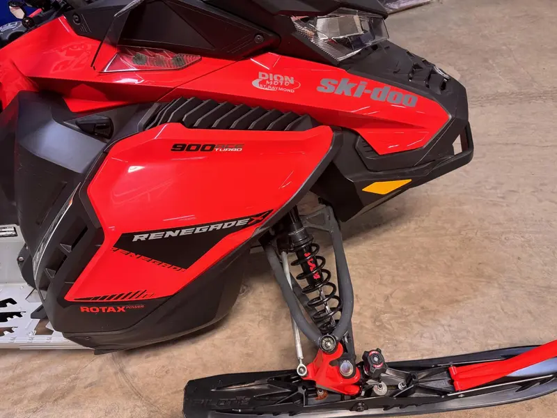 2019 Ski-Doo RENEGADE X 900 TURBO