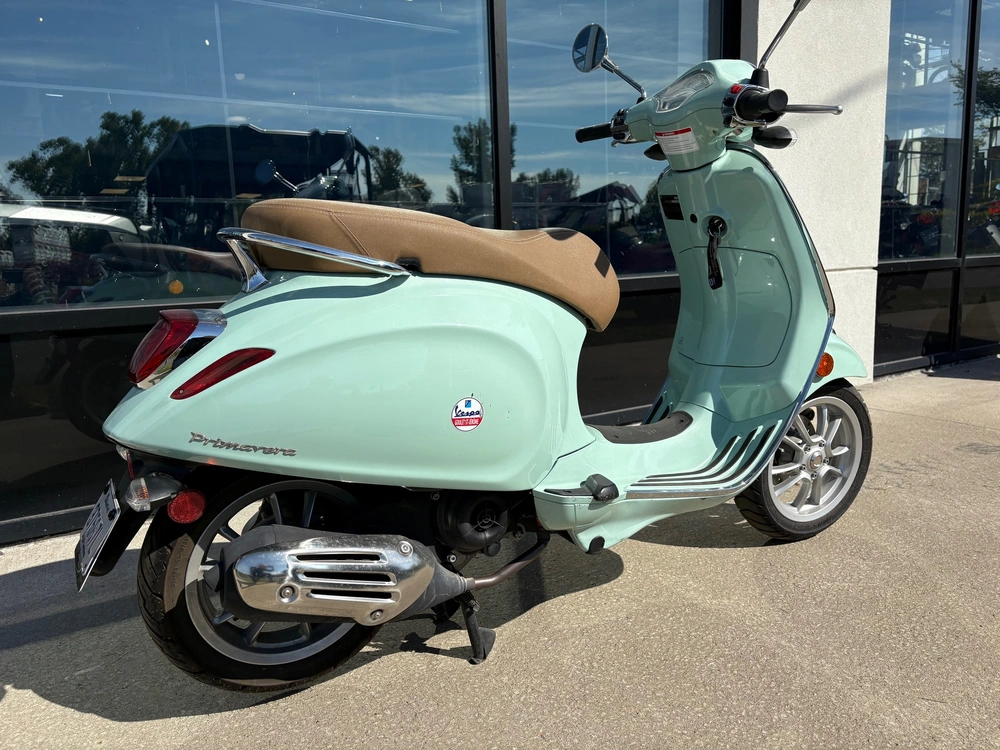 Vespa Primavera 50 3500 Km 2021 alt