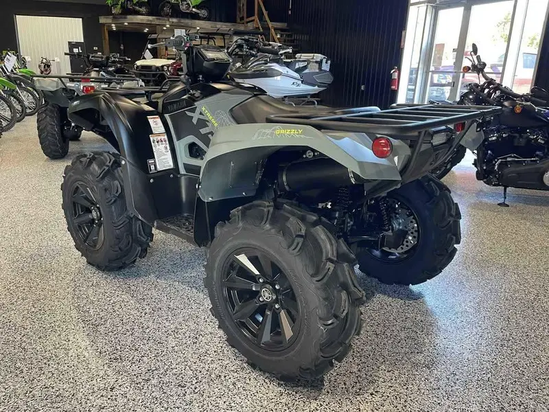 2026 Yamaha GRIZZLY 700 XT-R