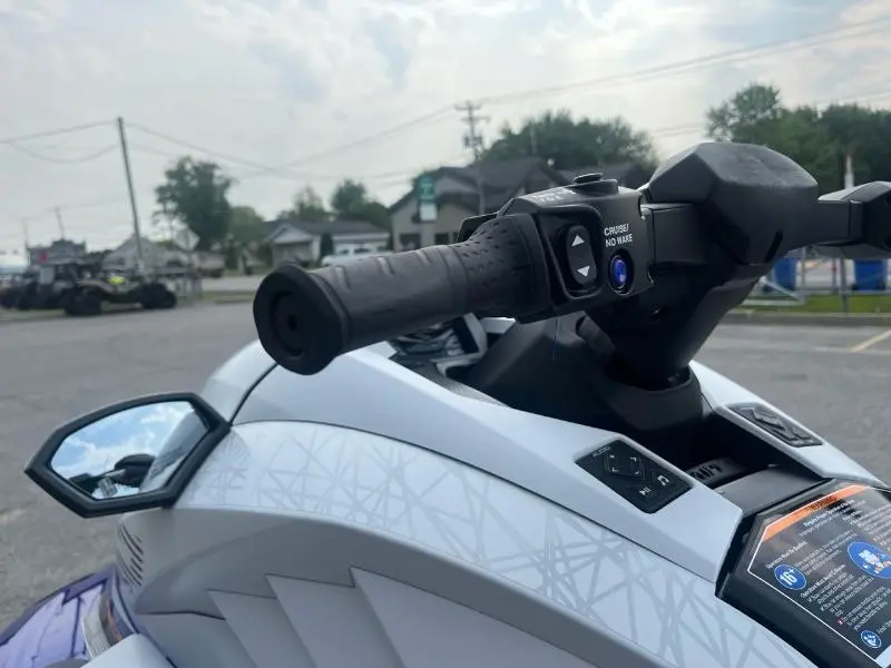 2025 Yamaha GP SVHO Audio thumbnail 13