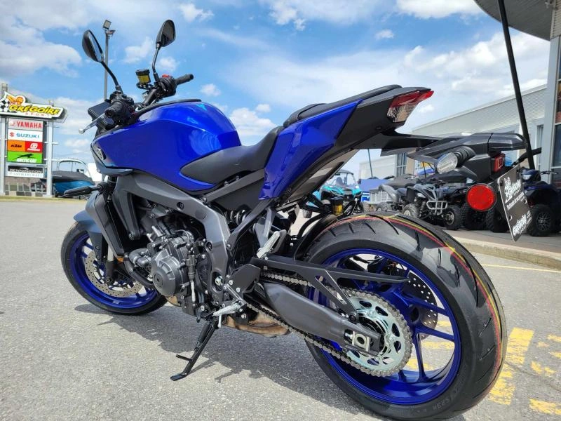 Yamaha Mt-09 2025 alt
