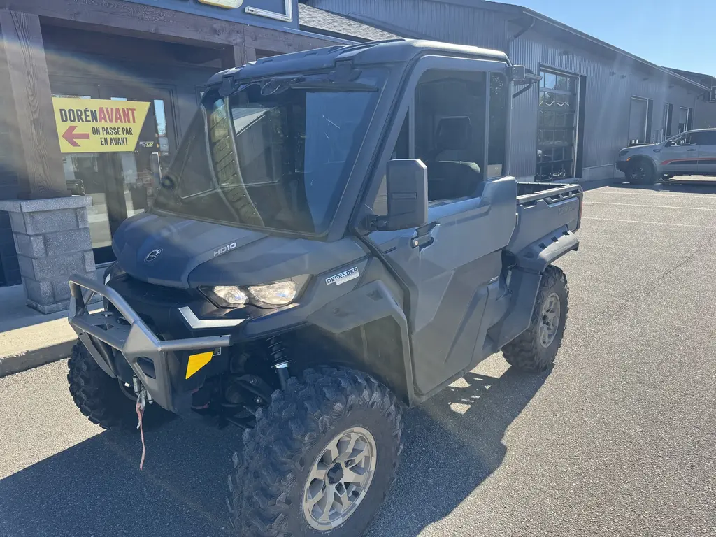 2025 Can-Am Defender LIMITED CAB HD10