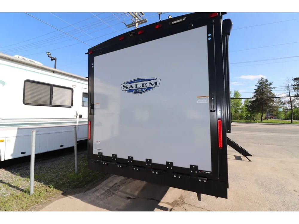 2024 Forest River Salem Toy 190rtk alt