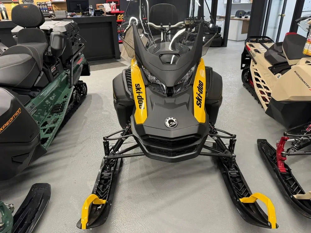 Ski-doo Expedition Sport 900 Ace 2025 alt