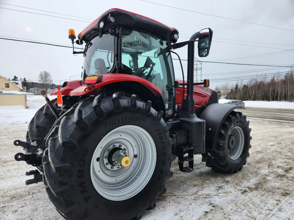 2022 Case IH Puma 185 CVX
