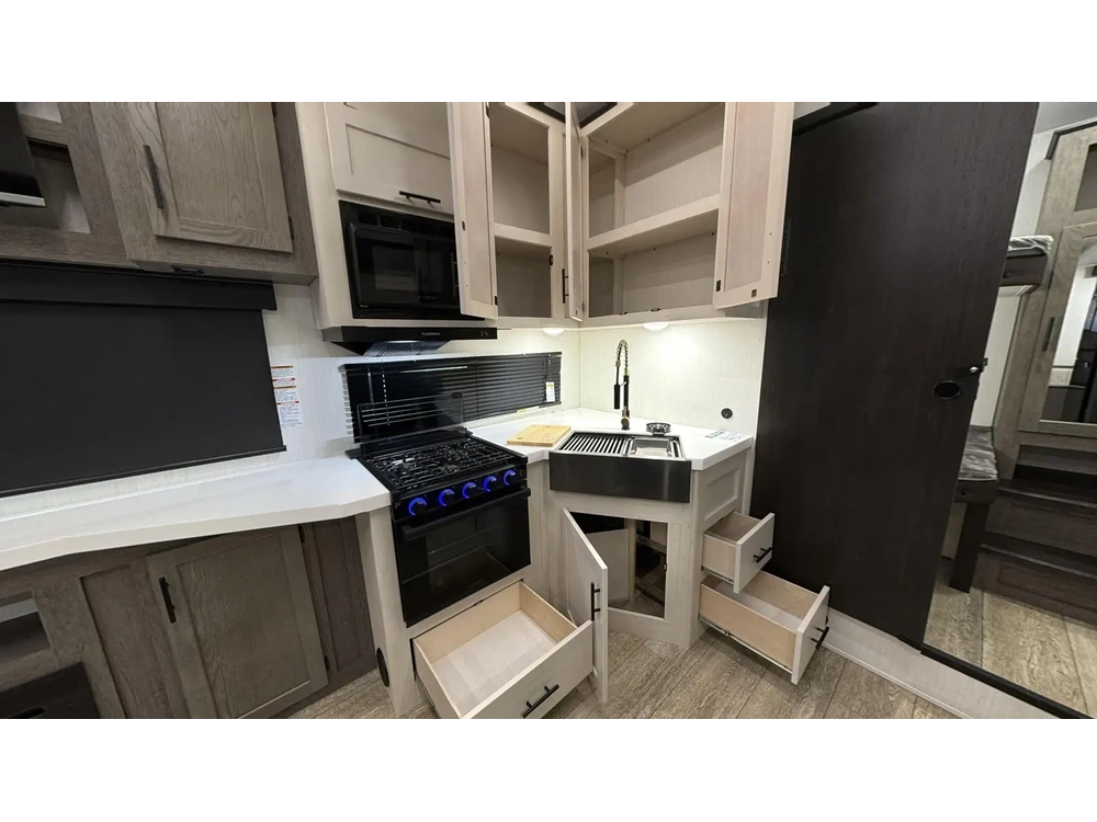 Arctic Wolf 278bhs 2025 alt