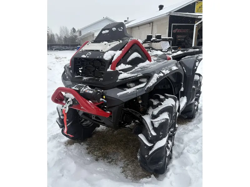 2025 Can-Am OUT XMR 850 4KSA