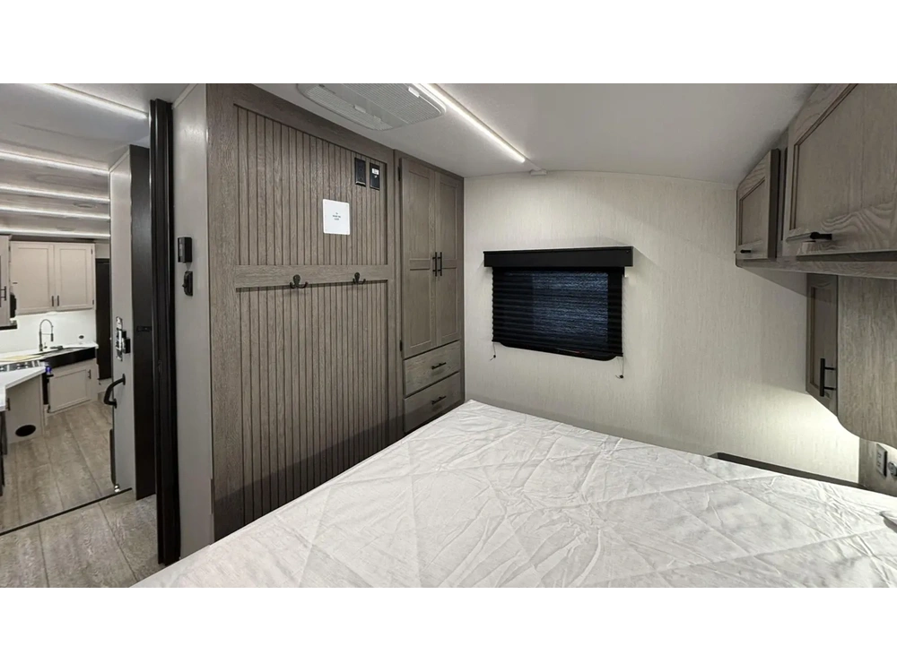 Arctic Wolf 278bhs 2025 alt