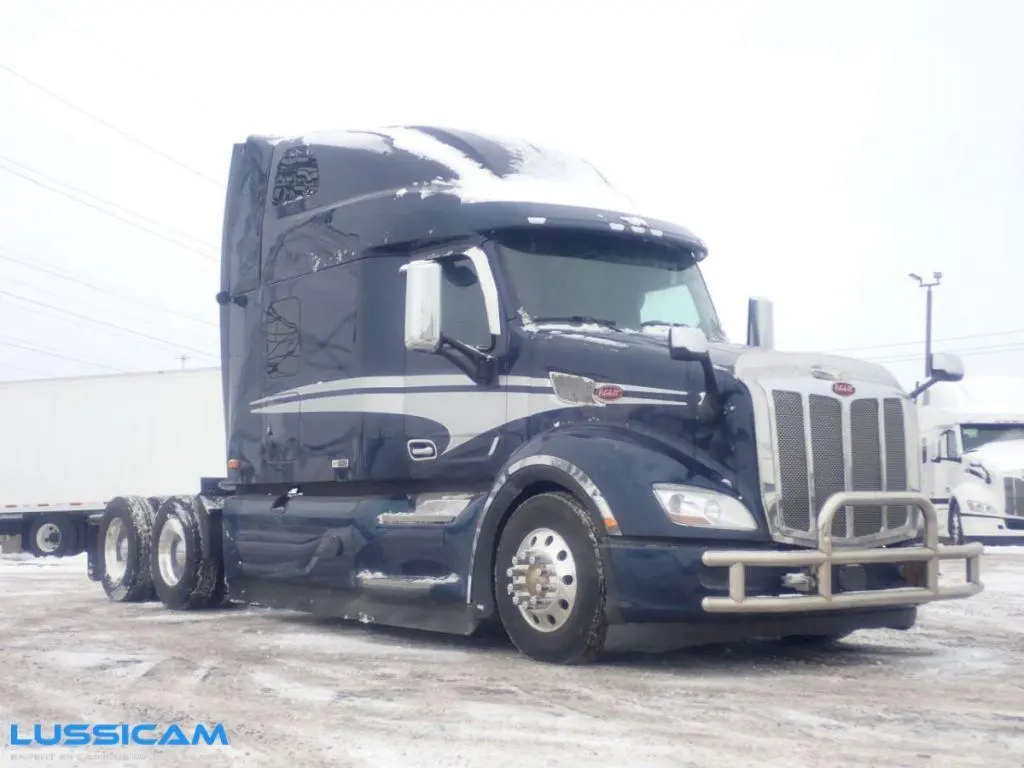 2022 Peterbilt 579