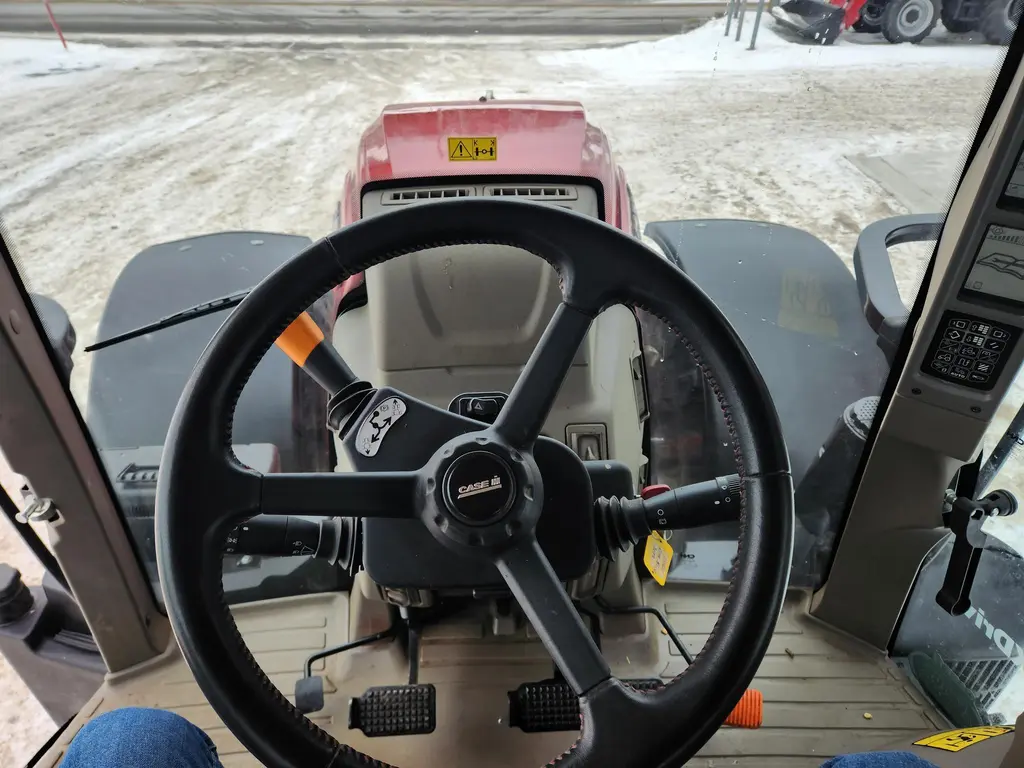 2022 Case IH Puma 185 CVX