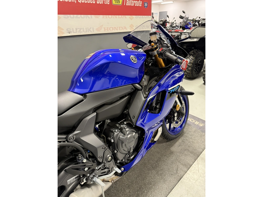 Yamaha Yzf-r7 Yzf-r7 Abs 2025 alt