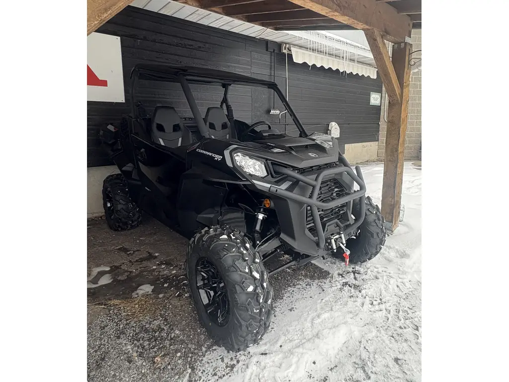 2025 Can-Am COM XT 700 - 9ASD