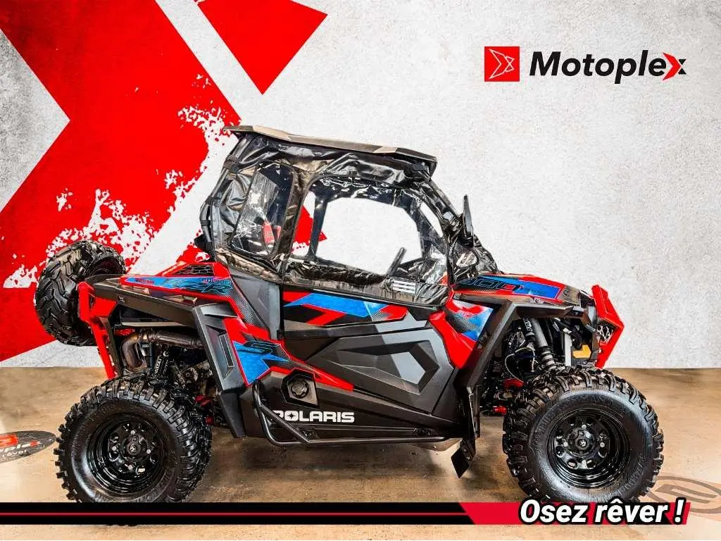 2015 Polaris RZR 900S EPS CABINE