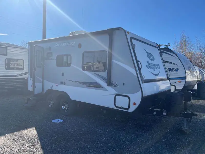 2017 Jayco JAY FEATHER (HYB) - 19H