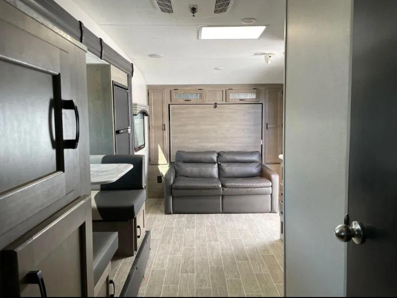 Venture Rv Sonic 211vdbx 2021 alt