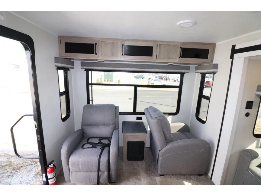 Palomino Puma 27rlss 2024 alt