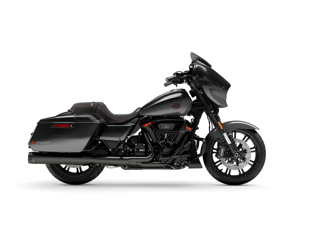 2025 Harley-Davidson FLHXSE - CVO STREET GLIDE