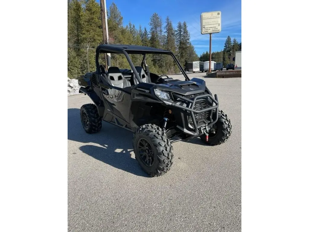 2025 Can-Am Commander XT 1000
