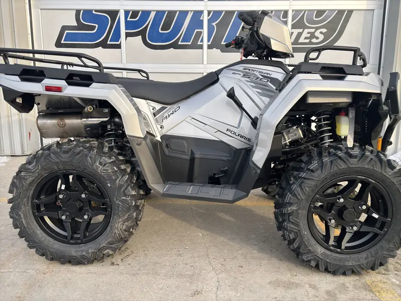 2025 Polaris Sportsman 570 Ultimate thumbnail 5