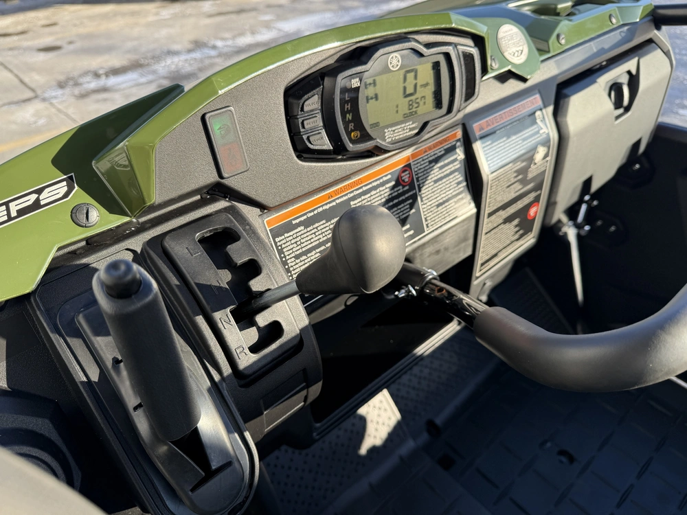 2025 Yamaha Viking Eps alt