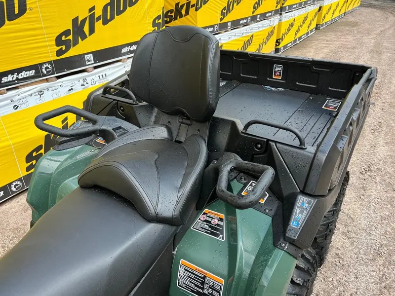 2025 Can-Am OUTLaNDER MAX 6X6 DPS 650