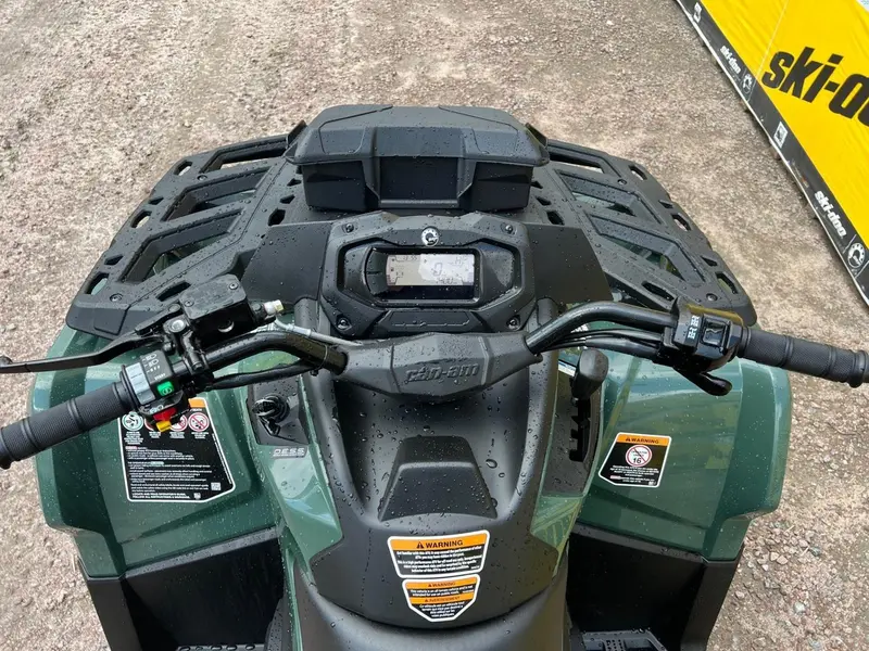 2025 Can-Am OUTLaNDER MAX 6X6 DPS 650