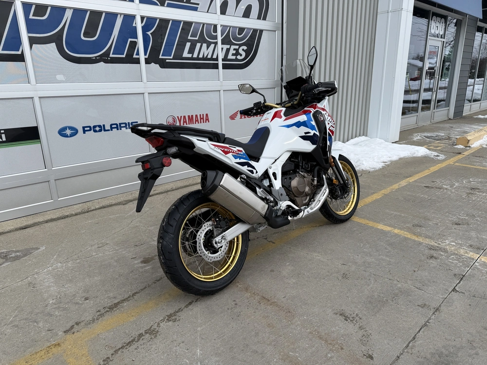 Honda Africa Twin Adventure Sports Es 2025 alt